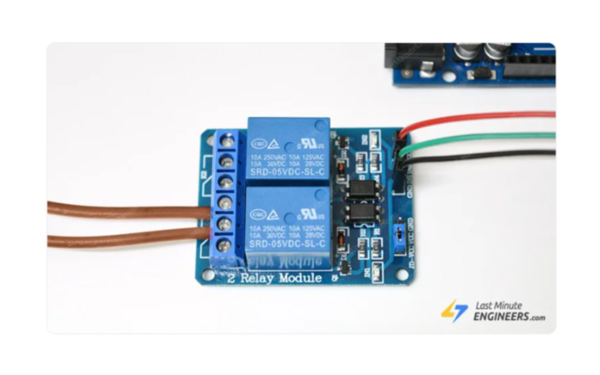 Módulo de relé de dos canales con Arduino
